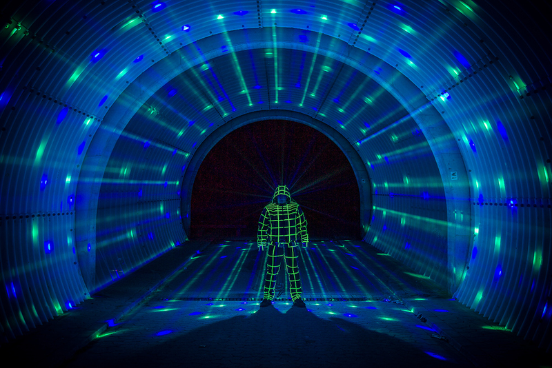 Illustration for article titled Light Paintings That Make the Real World Look like Tron